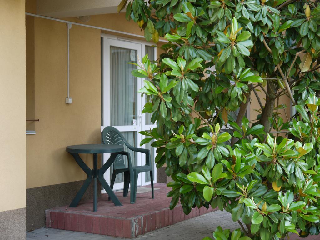 Eva 2 Apartment Hajdúszoboszló Exterior foto