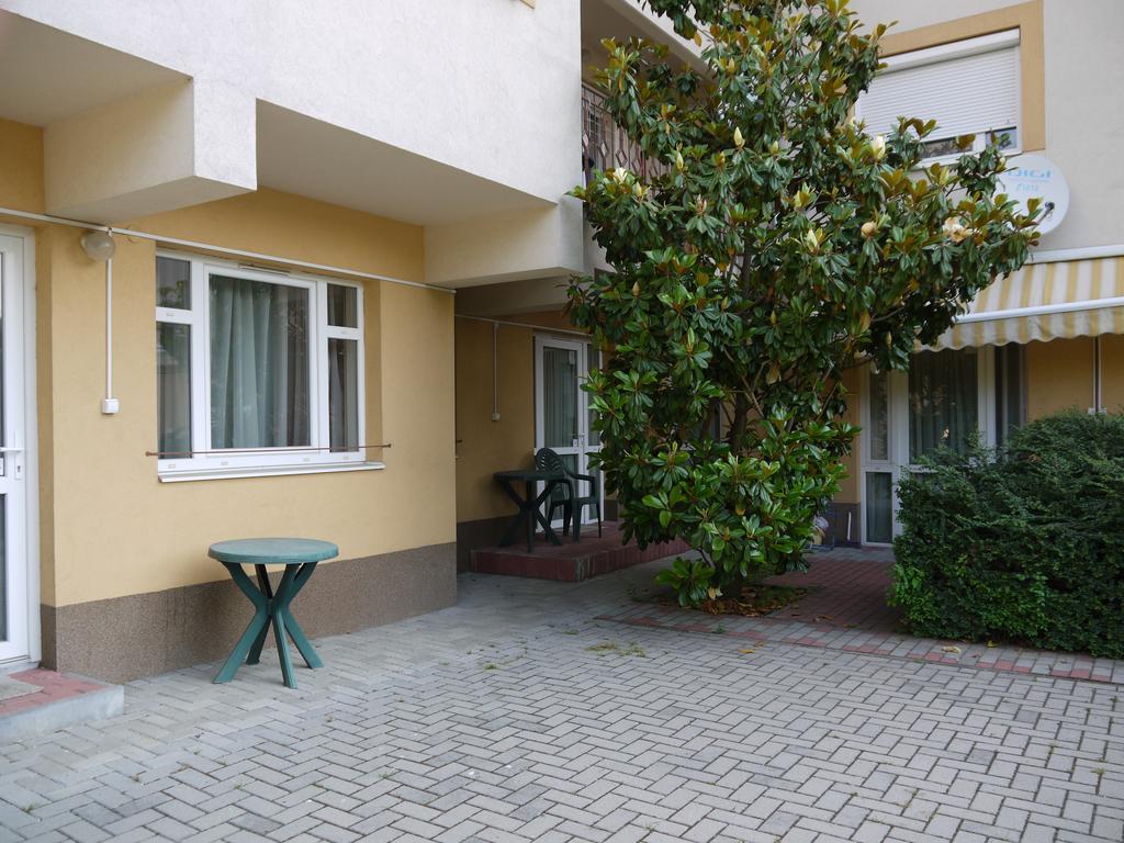 Eva 2 Apartment Hajdúszoboszló Exterior foto